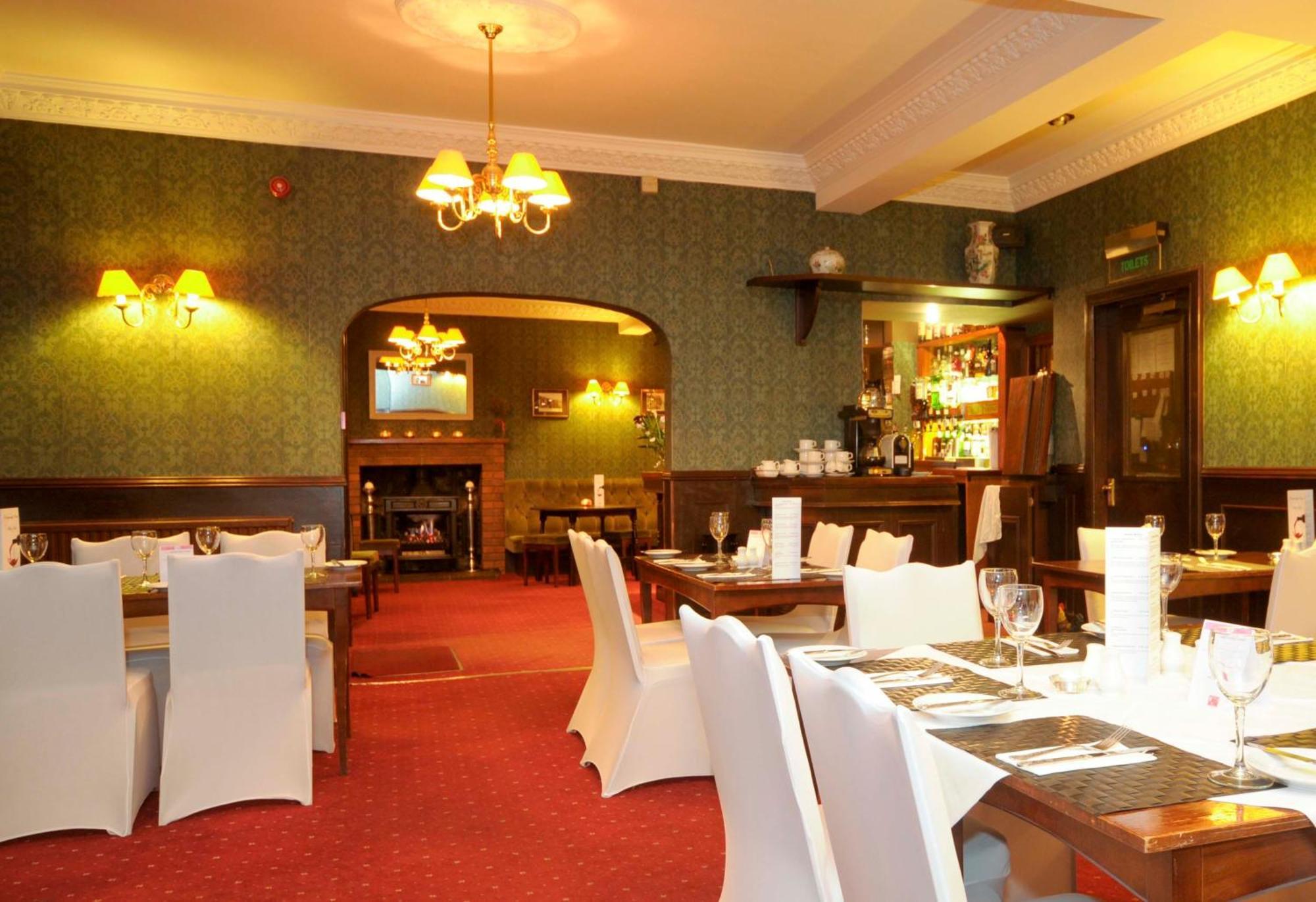 Ferrybridge Hotel Dunfermline Exteriör bild